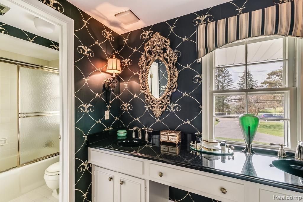 32400 Evergreen Road Beverly Hills, MI 48025 - Photo 46 of 71
