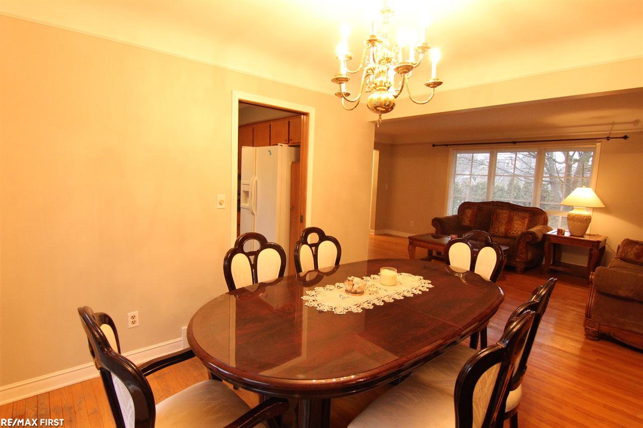 672 Old Perch Road Rochester Hills, MI 48309 - Photo 13 of 48