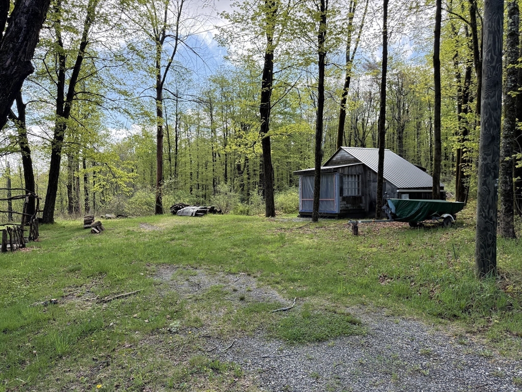 1069 W Road Ashfield, MA 01330 - Photo 4 of 20