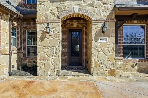 $979,500 | 9741 Blanco Drive, Lantana, TX 76226