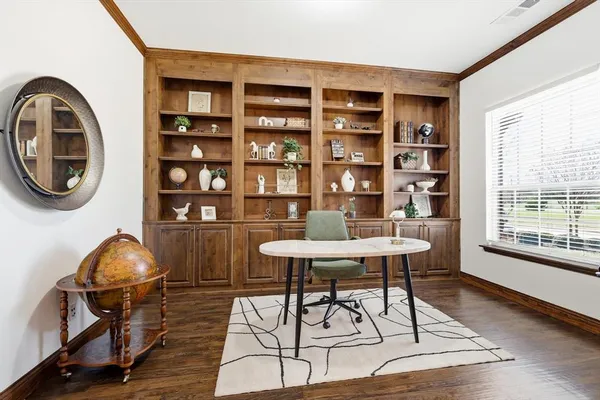 $979,500 | 9741 Blanco Drive, Lantana, TX 76226