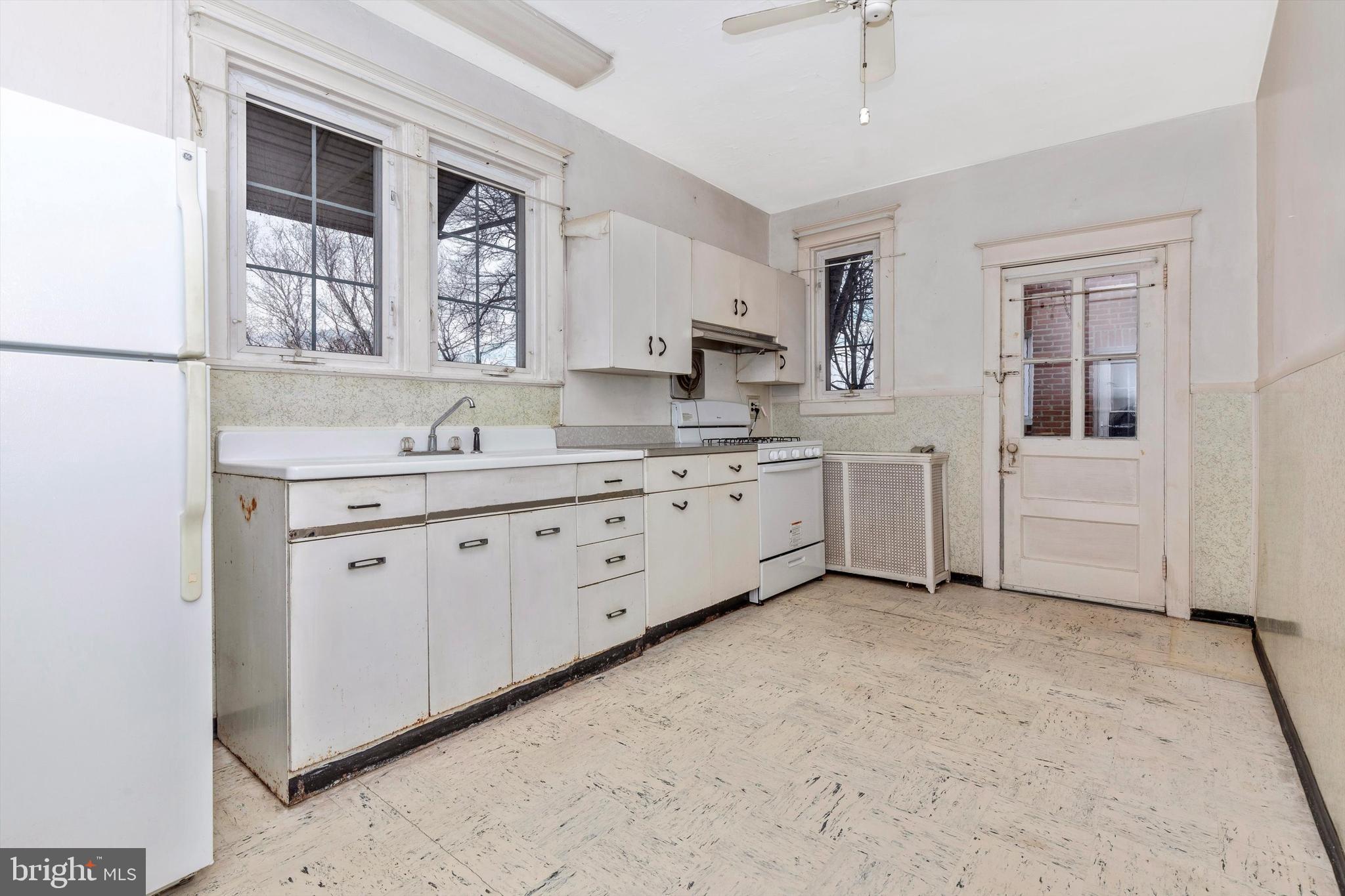 51 Waverly Road Havertown, PA 19083 - Photo 7 of 61