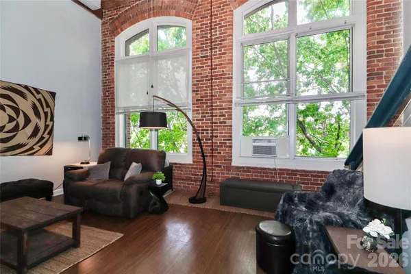 $165,000 | 201 South Hoskins Road, Unit 315, Charlotte, NC 28208