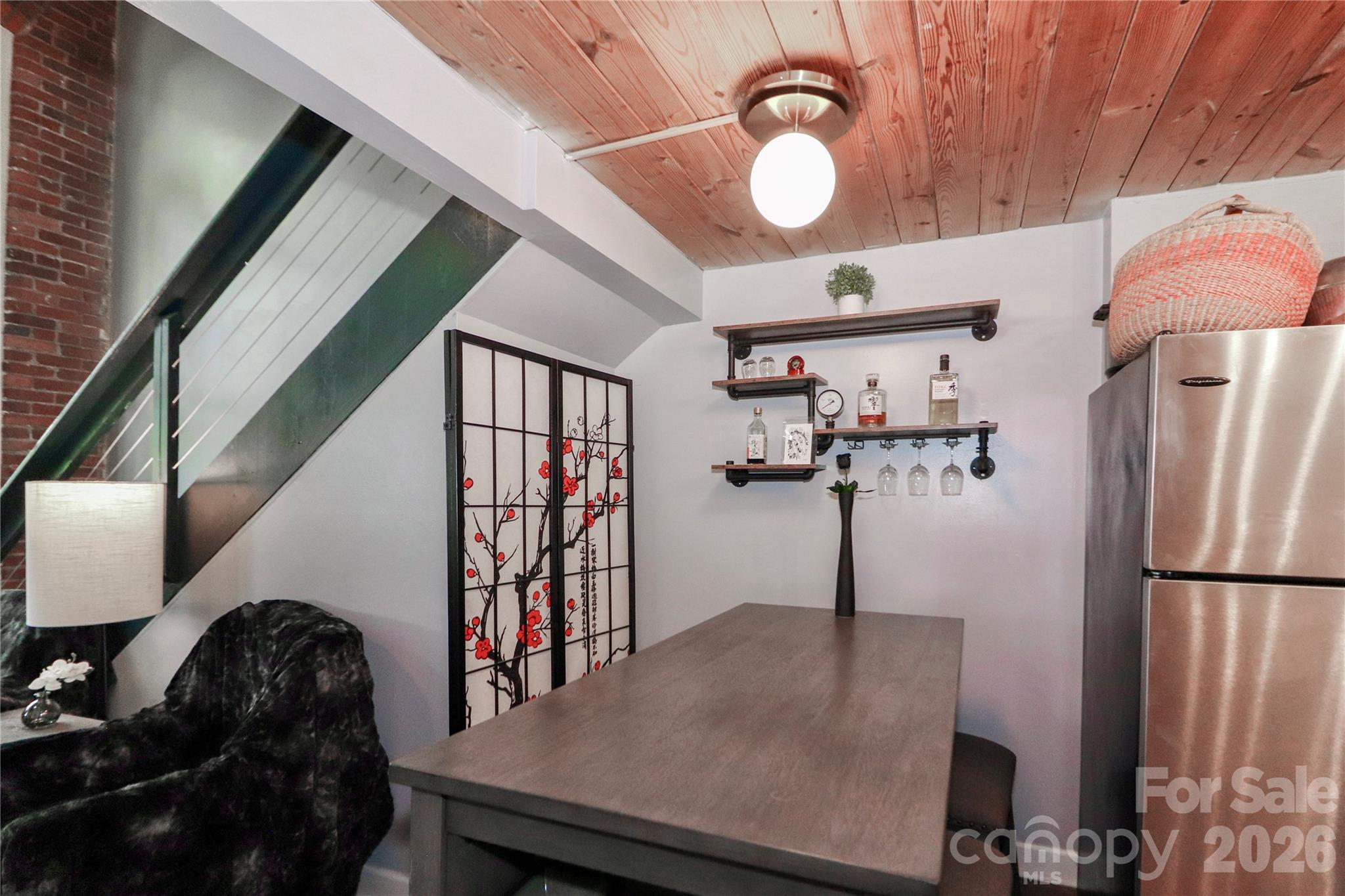 201 South Hoskins Road, Unit 315 Charlotte, NC 28208 - Photo 12 of 40 a view of entryway and workspace