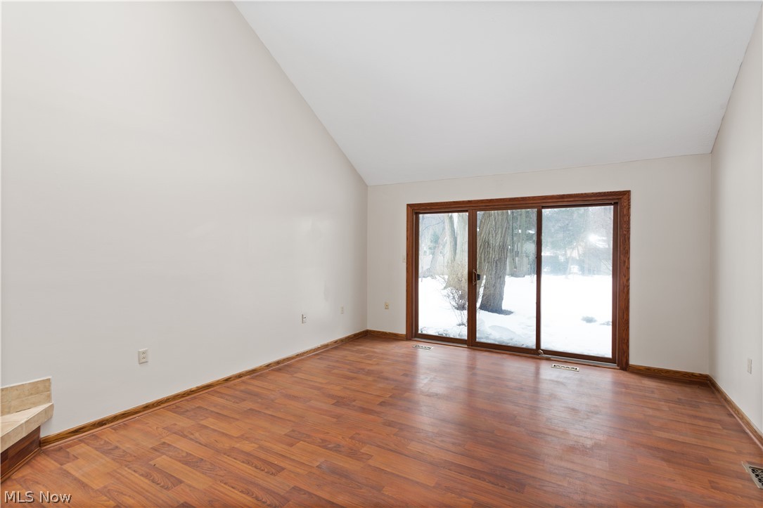 30033 Center Ridge Road, Unit F Westlake, OH 44145 - Photo 10 of 32 Gallery Image 10