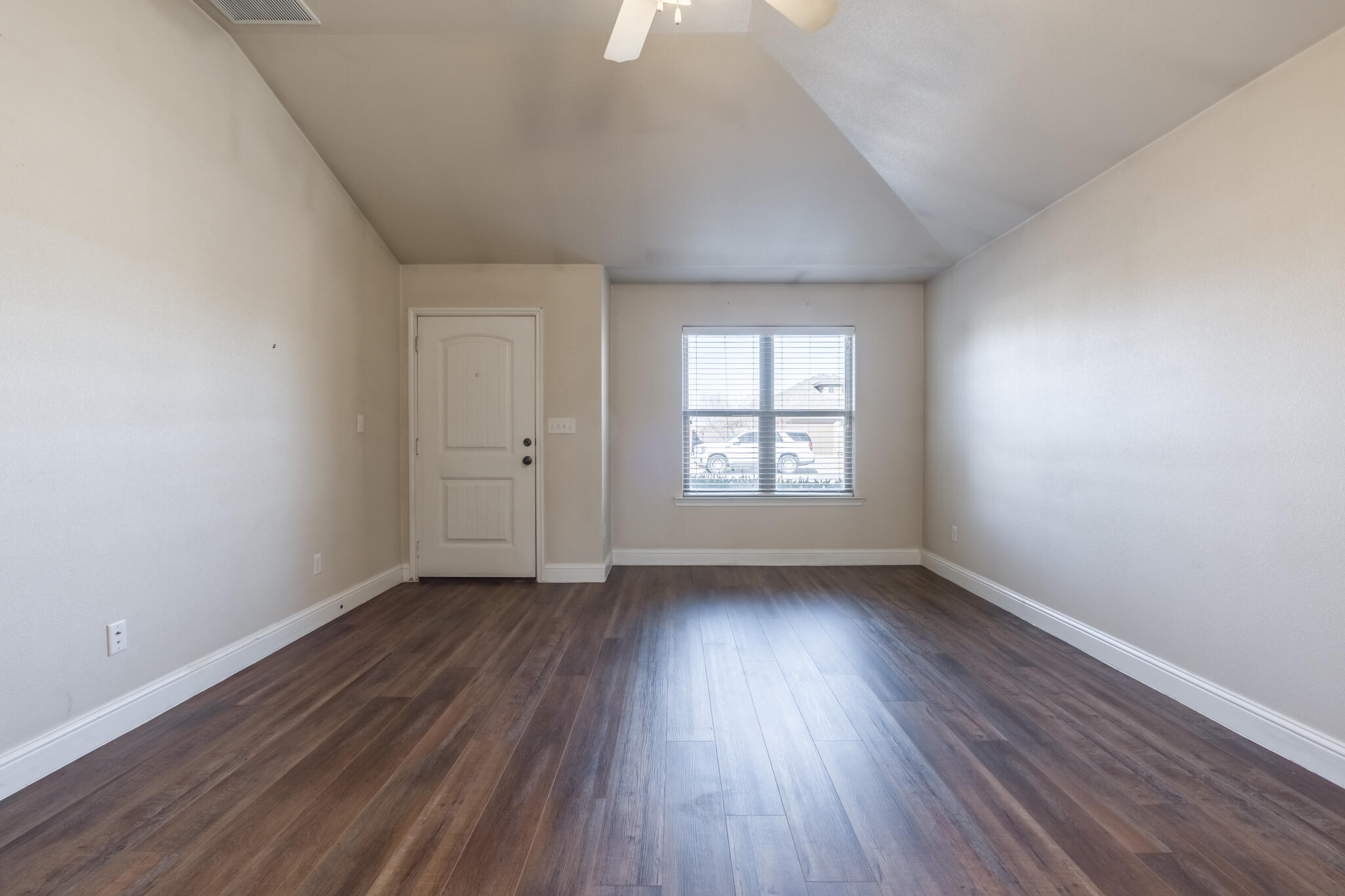 5603 112th Street Lubbock, TX 79424 - Photo 8 of 34 DSC05197-HDR