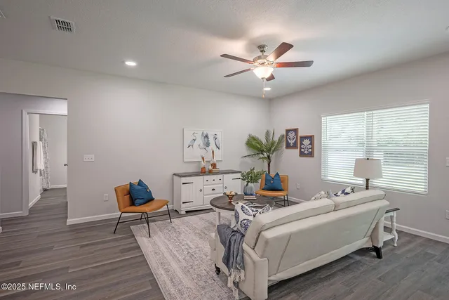 $399,900 | 8846 Bellrose Avenue, Jacksonville, FL 32222