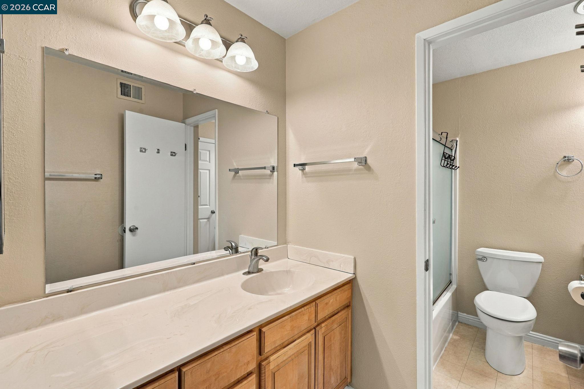 2055 Sierra Road, Unit 61 Concord, CA 94518 - Photo 16 of 26 Gallery Image 16