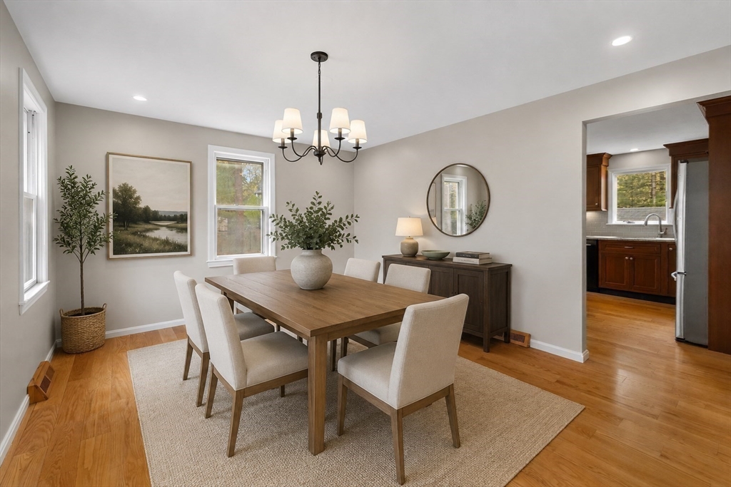 76 Woodridge Road Duxbury, MA 02332 - Photo 13 of 42