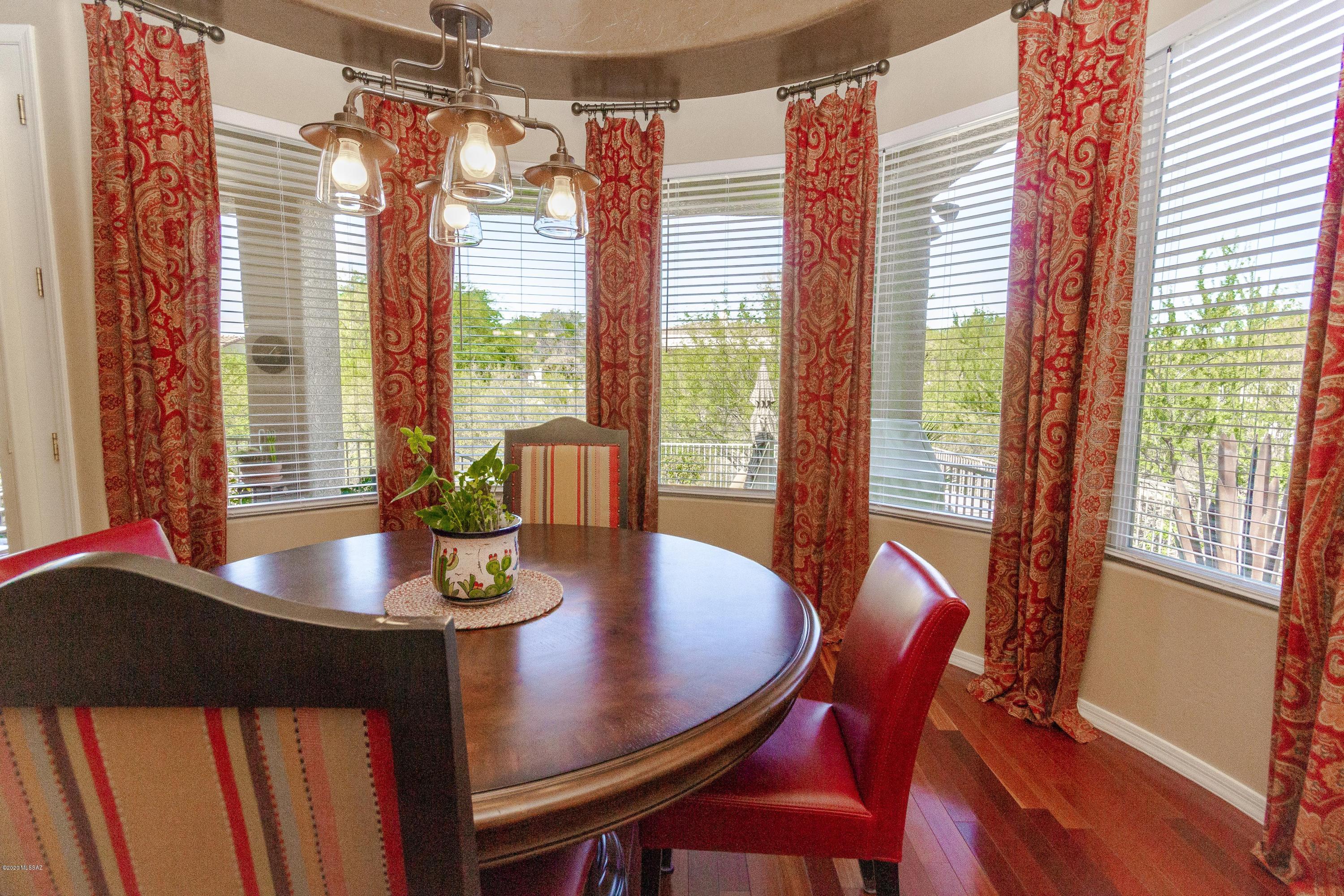 12707 North Piping Rock Road Oro Valley, AZ 85755 - Photo 15 of 50