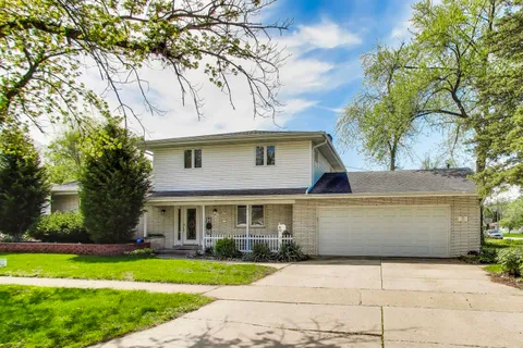 $324,900 | 4255 149th Street, Midlothian, IL 60445