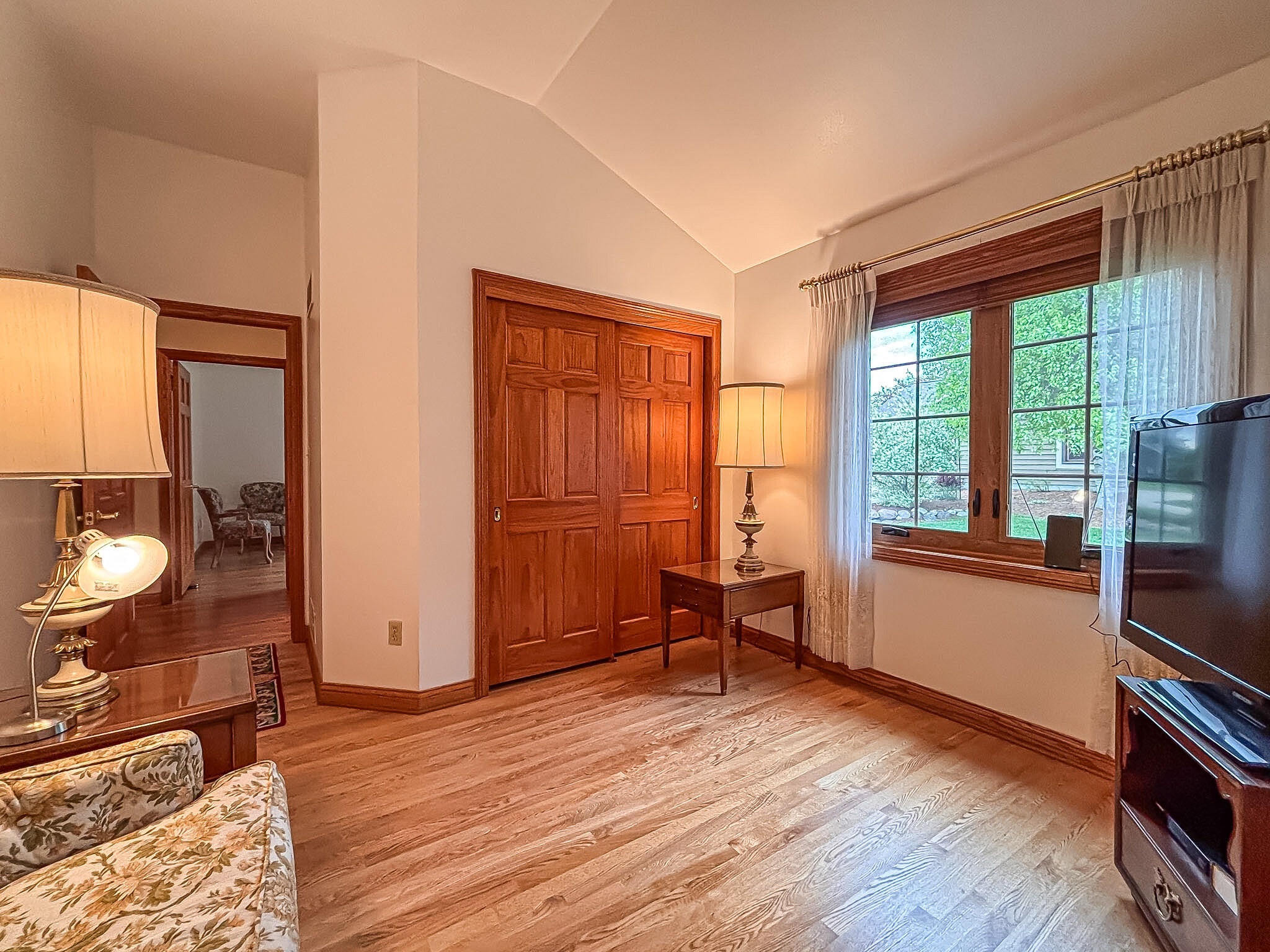 N22W26746 Shooting Star Road Pewaukee, WI 53072 - Photo 25 of 38 Bedroom 3