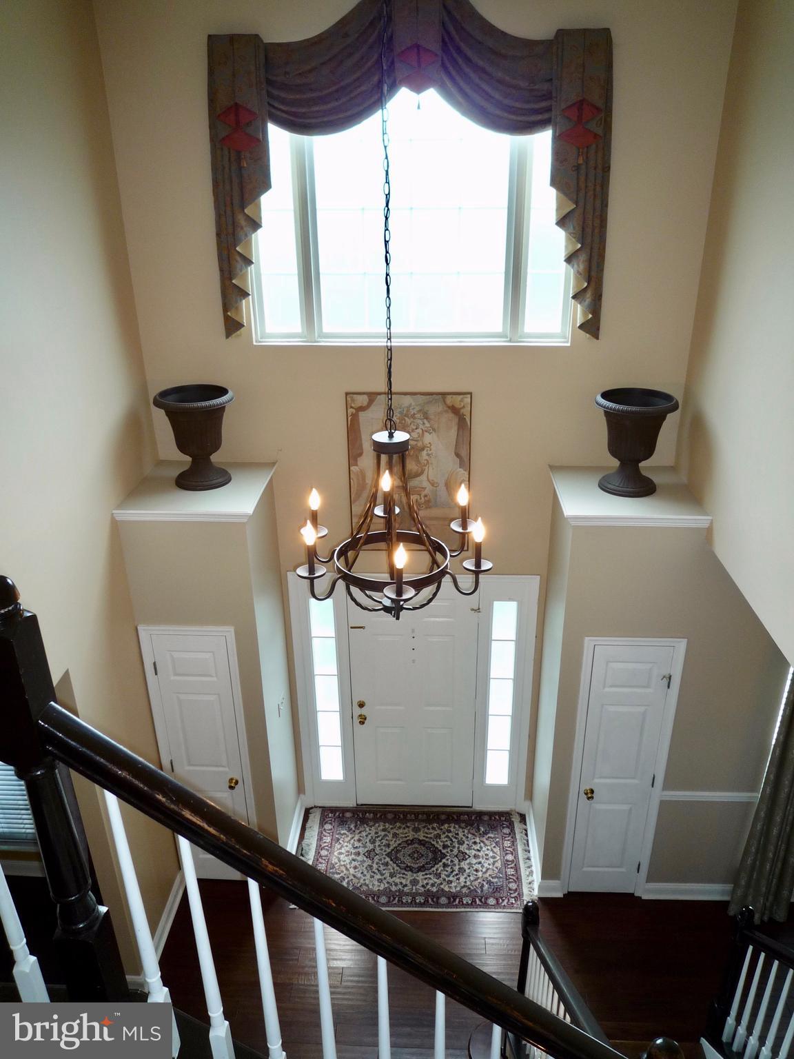 58 Montague Road Newark, DE 19713 - Photo 45 of 88 Foyer View from 2nd Floor Hallway
