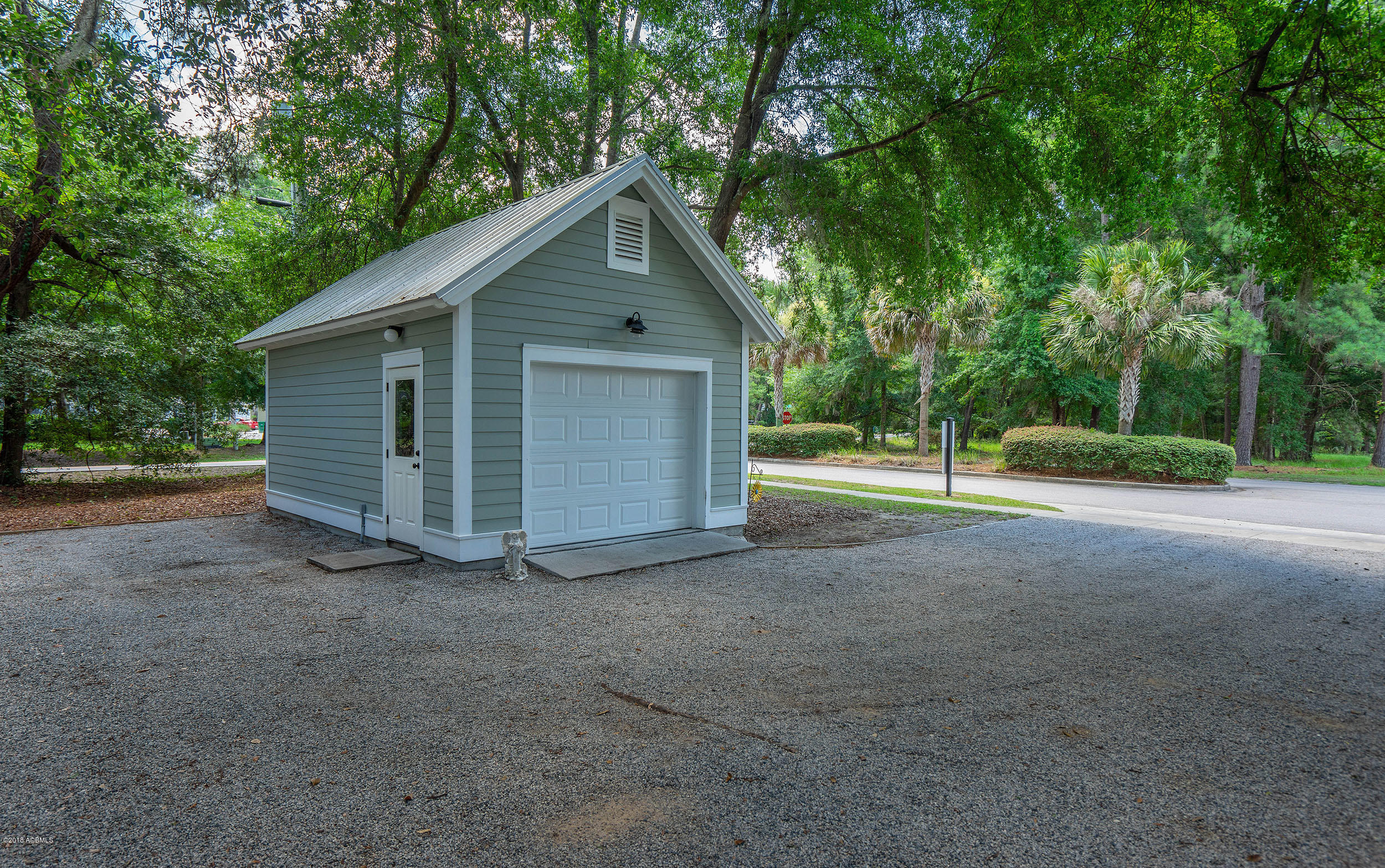 149 Willow Point Road Beaufort, SC 29906 - Photo 19 of 31 DSC07513-1
