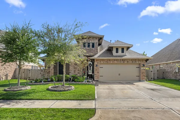 $484,999 | 7510 Heather Arbor Trail, Pasadena, TX 77505