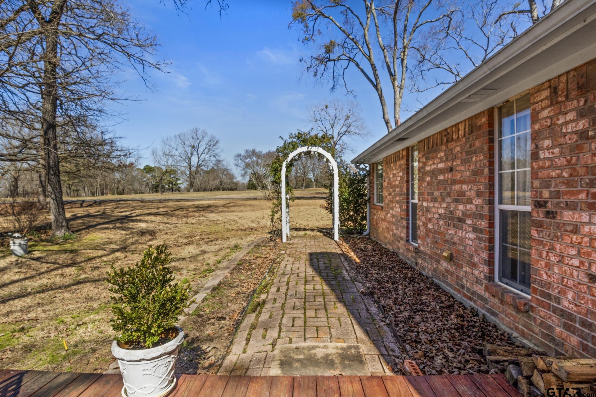 27 Private Road Pittsburg, TX 75686 - Photo 26 of 44