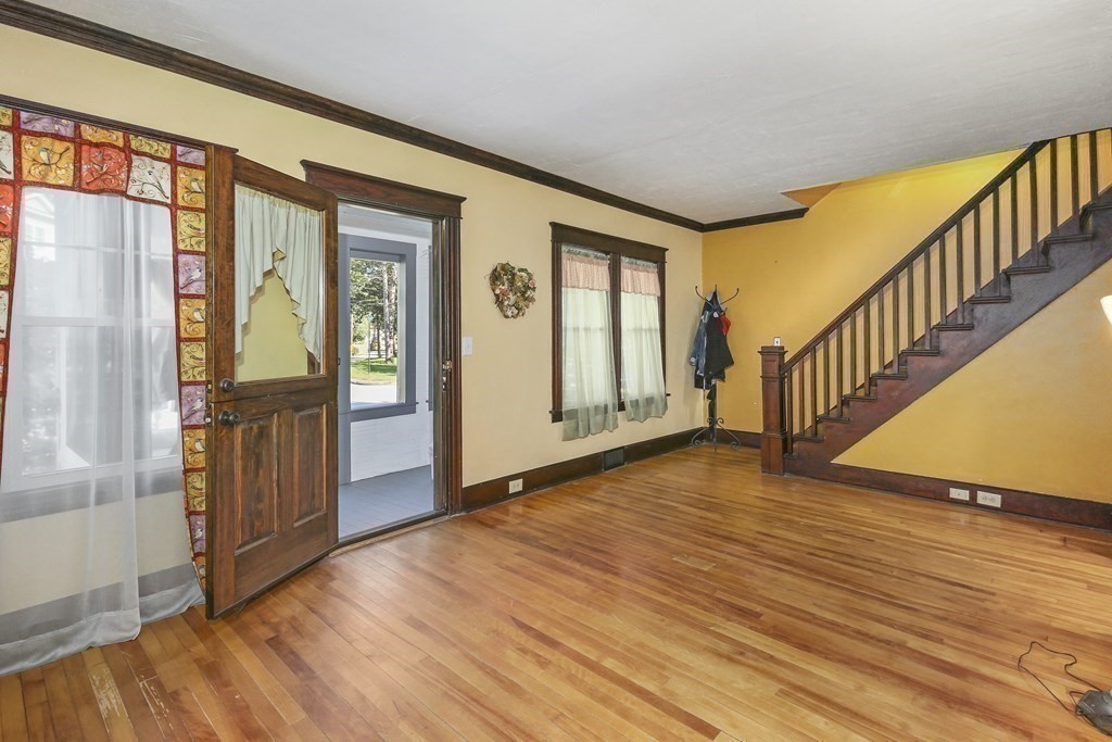 4 Danvers Street Worcester, MA 01604 - Photo 12 of 37 Gallery Image 12