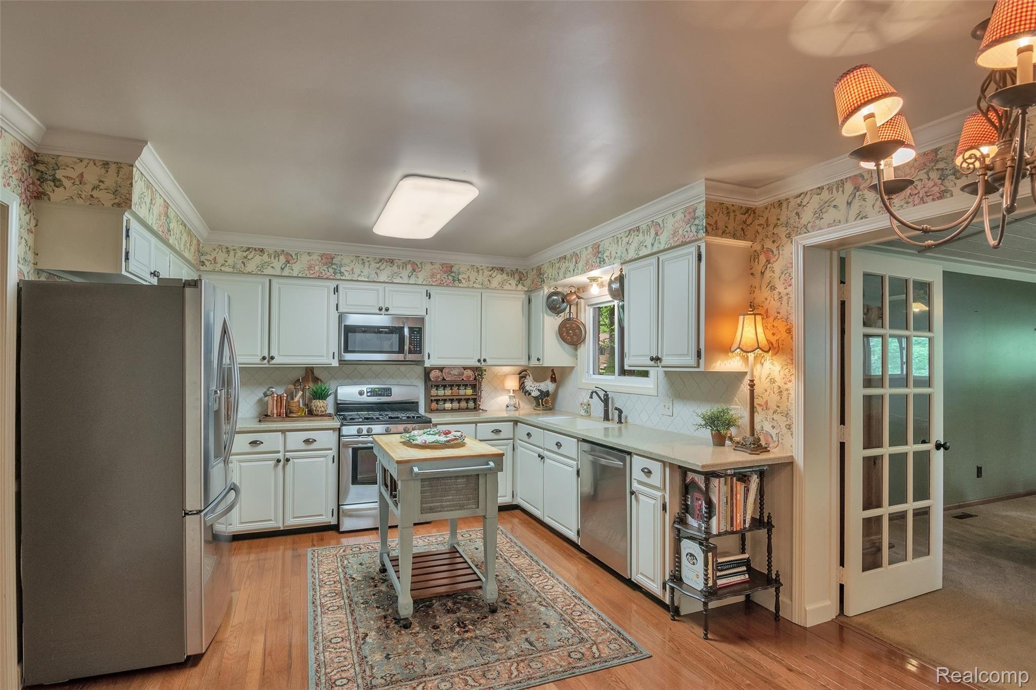 27117 Bell Road New Boston, MI 48164 - Photo 17 of 49 10-27117-Bell-Rd-WindowStill-Real-Estate-Photography-10.jpg