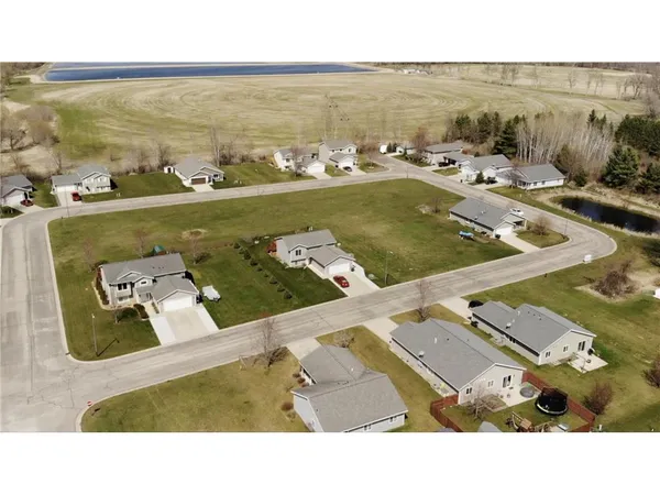 $21,900 | 632 Oriole Lane, Eden Valley, MN 55329