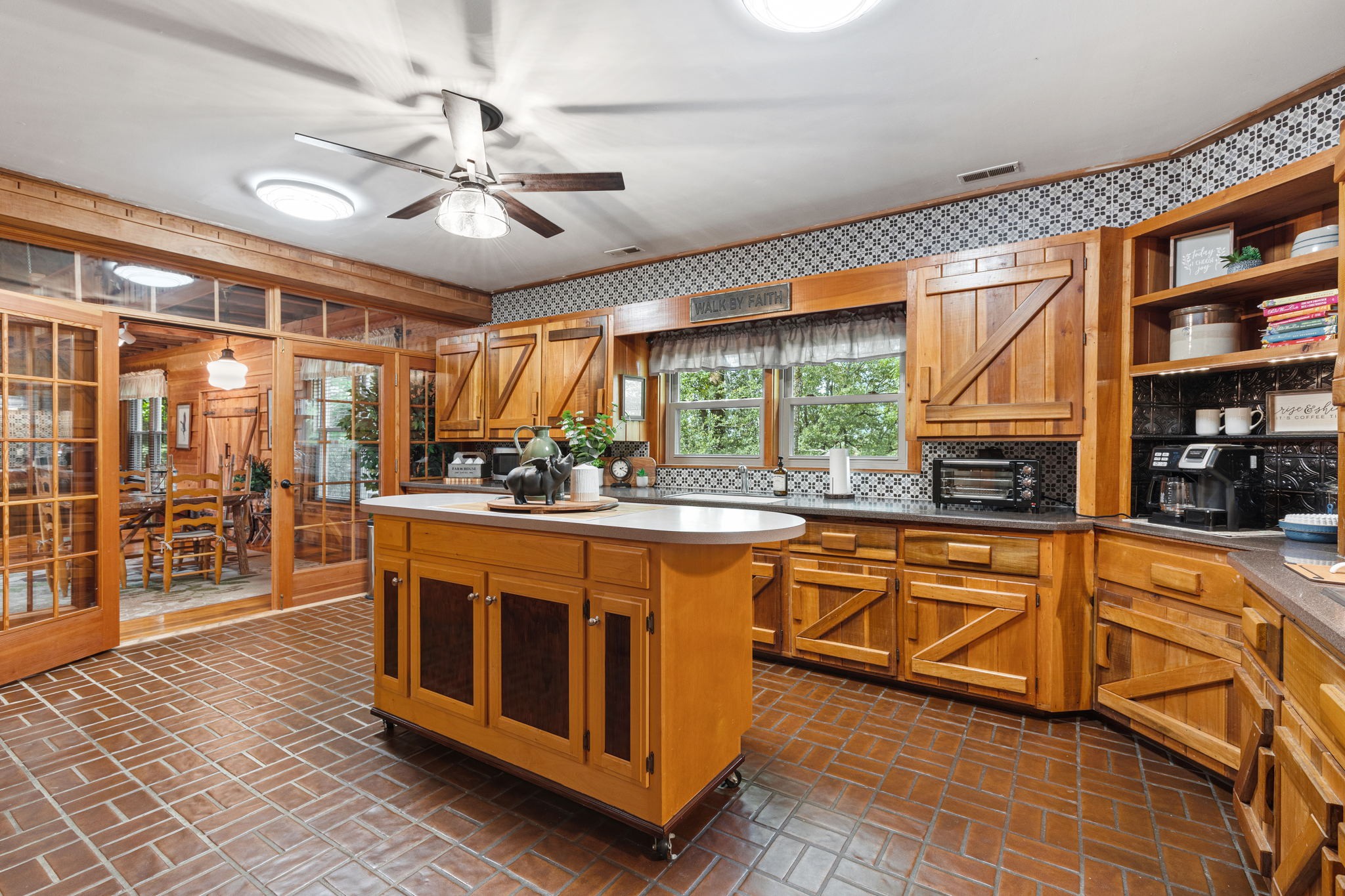 6456 Shelbyville Road Morrison, TN 37357 - Photo 6 of 50 Gallery Image 6