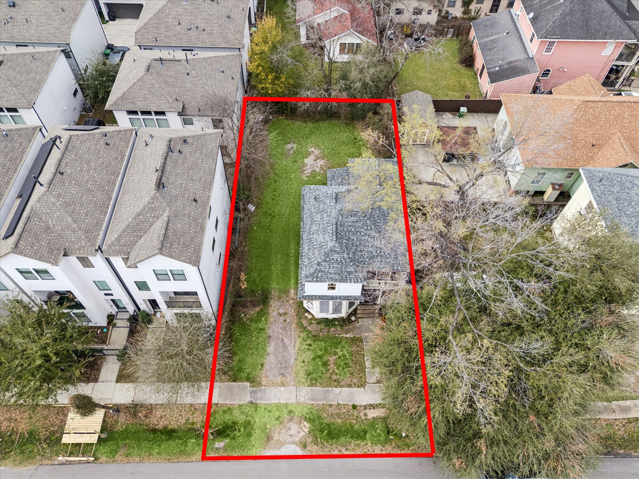304 Palmer Street Houston, TX 77003 - Photo 2 of 7 an aerial view of residential house with outdoor space