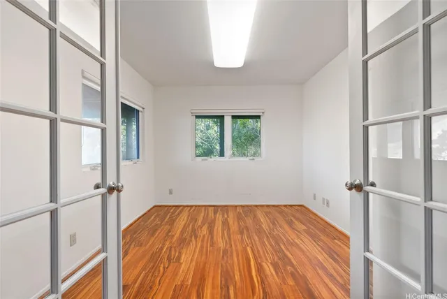 $1,990,000 | 930 Kaahue Street, Honolulu, HI 96825