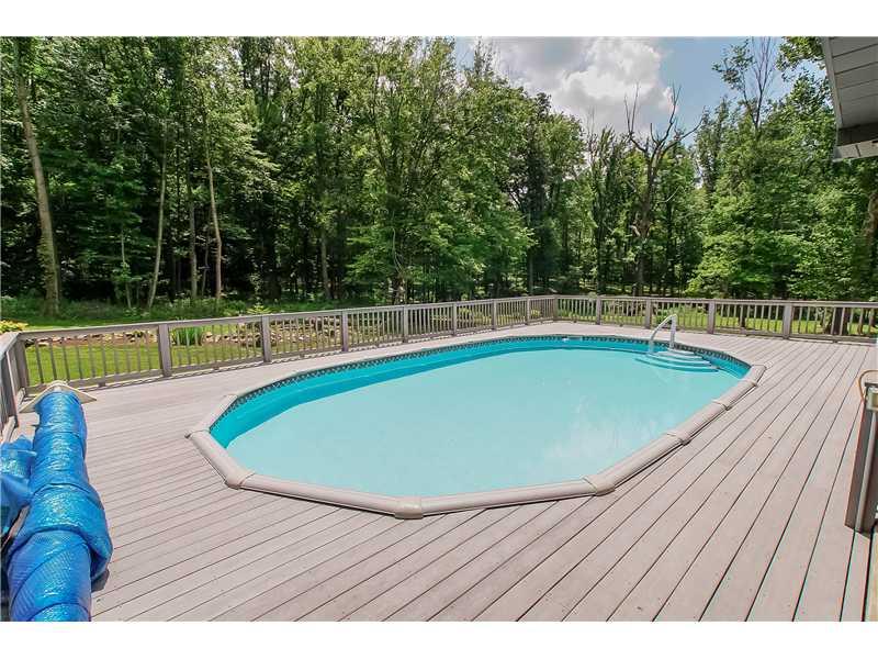 218 Bennington Road Hopwood, PA 15445 - Photo 23 of 25 Swimming Pool/Hot Tub/Sauna.
