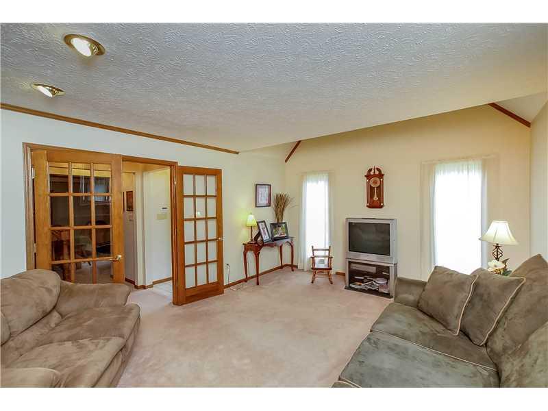 218 Bennington Road Hopwood, PA 15445 - Photo 10 of 25 Living Room.