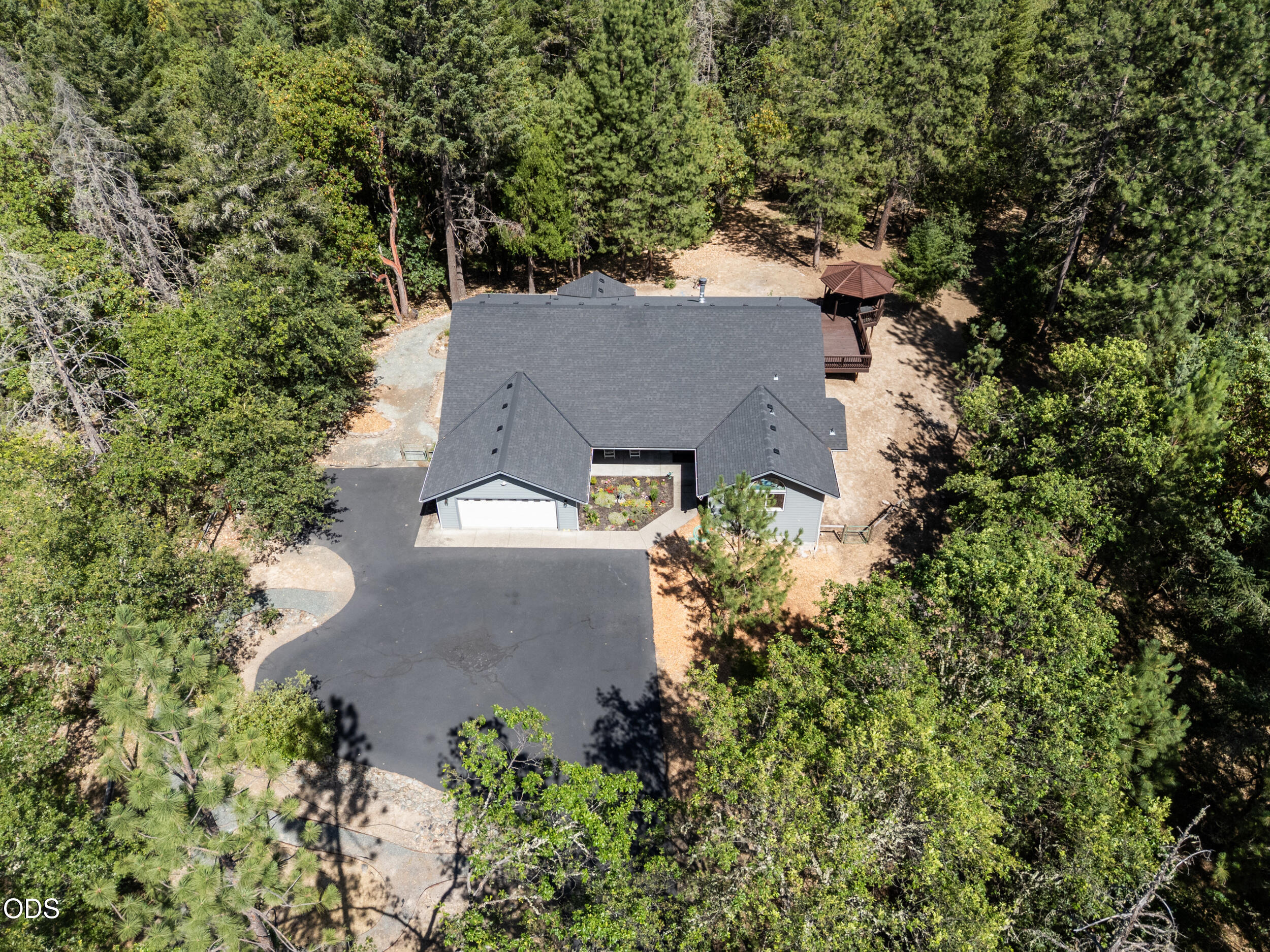 1281 North Pinnon Road Grants Pass, OR 97526 - Photo 52 of 55