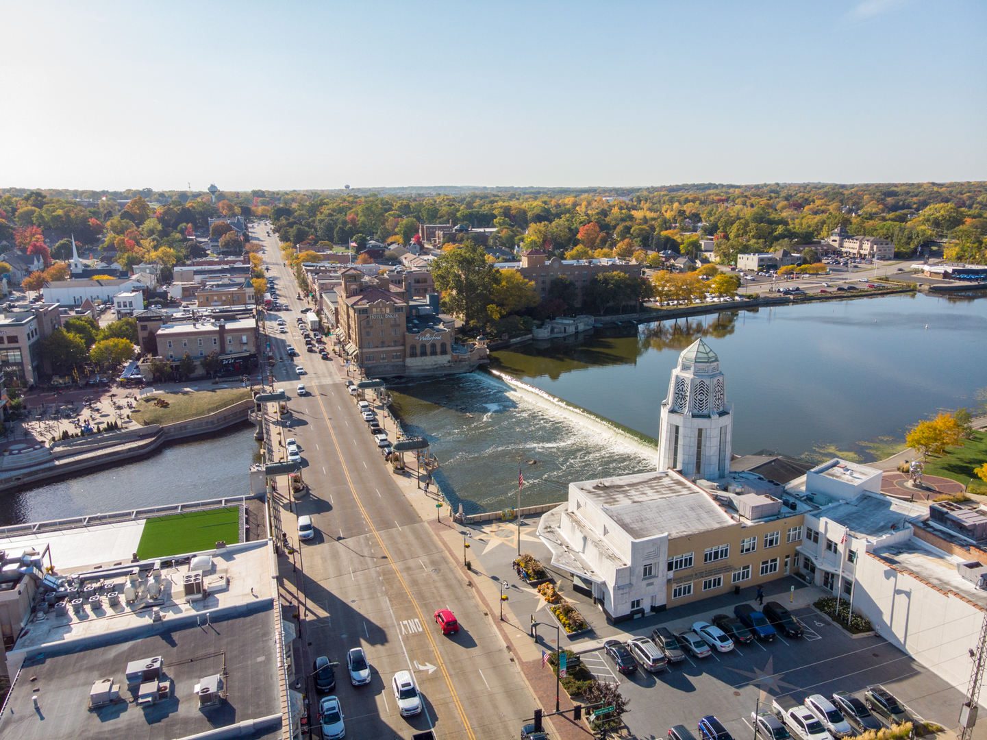 106 East Main Street St. Charles, IL 60174 - Photo 43 of 46 a view of a city