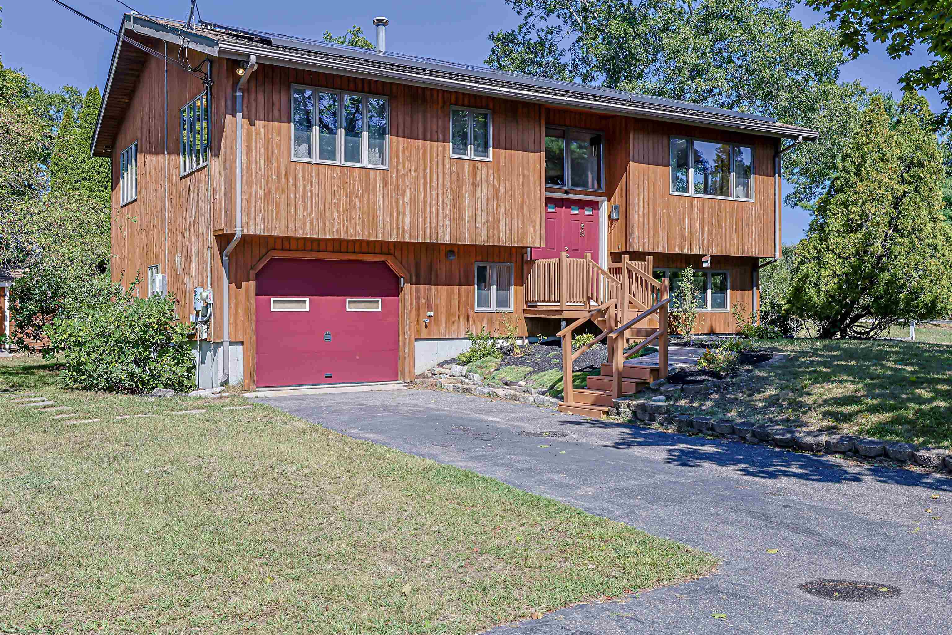 19 Brooks Road Seabrook, NH 03874 - Photo 2 of 38 Gallery Image 2