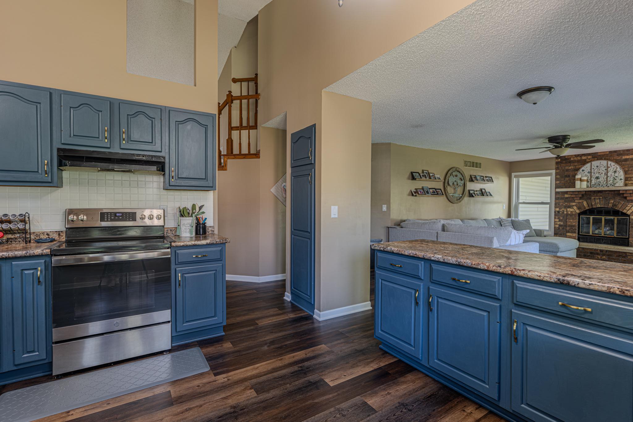 2211 Regent Lane Southwest Rochester, MN 55902 - Photo 6 of 41