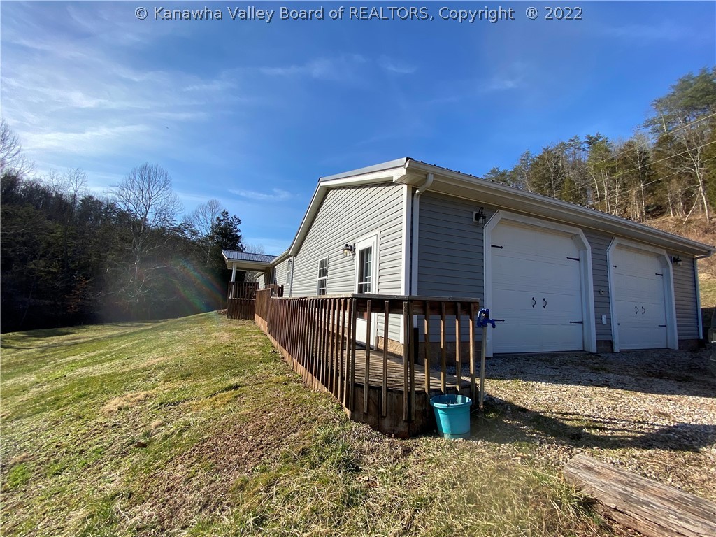 205 Kidd Road Ripley, WV 25271 - Photo 2 of 33 Gallery Image 2