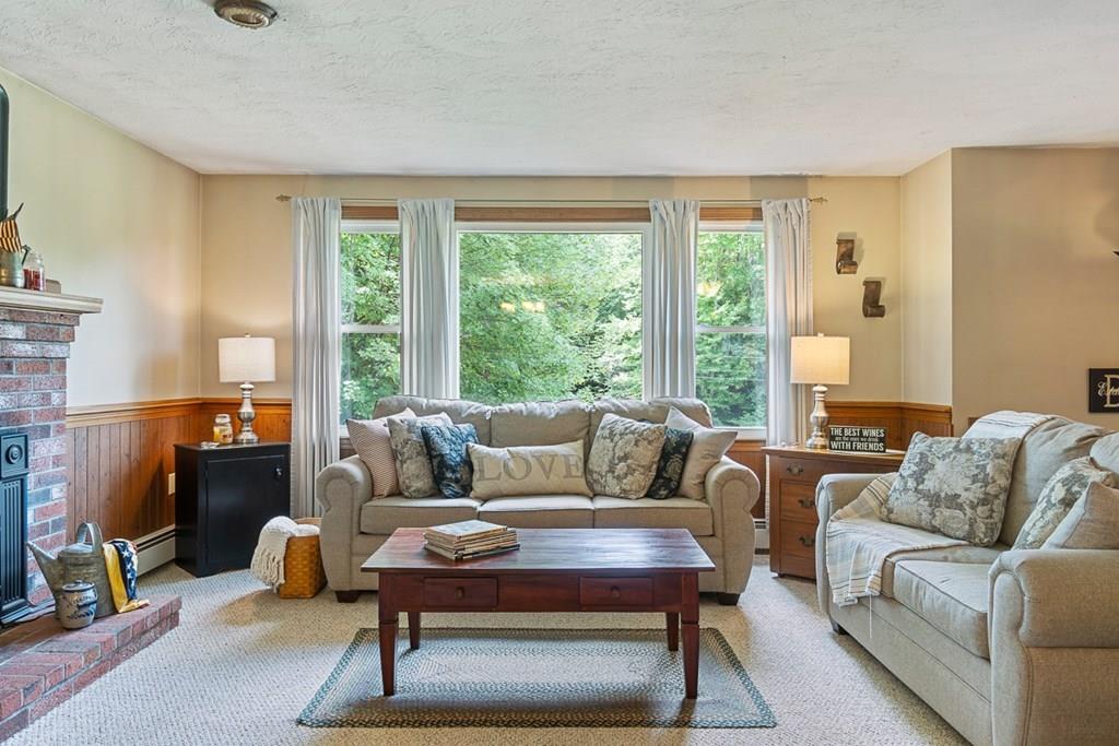 4 Pine Meadow Road Phillipston, MA 01331 - Photo 9 of 42