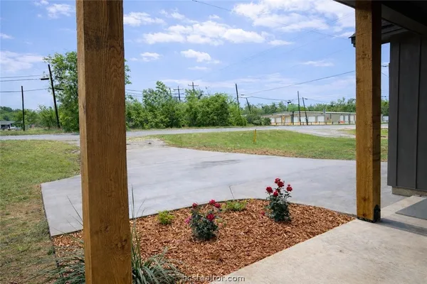 $295,000 | 309 Wheelock Street, Franklin, TX 77856