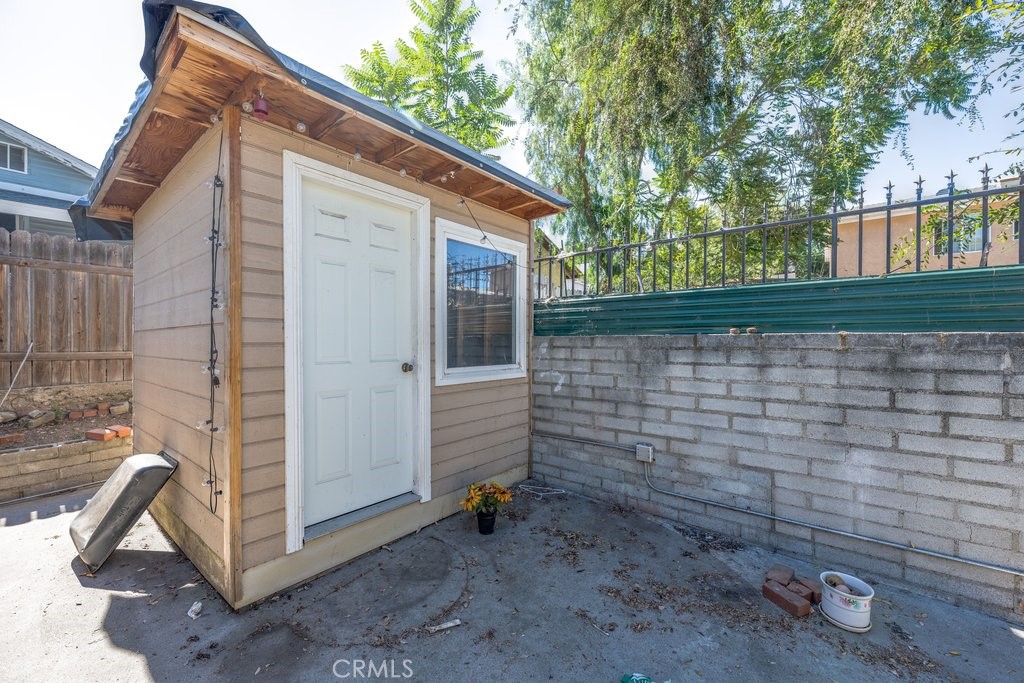 10652 Commerce Avenue Tujunga, CA 91042 - Photo 30 of 33