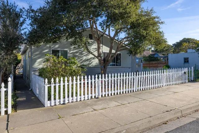 $1,275,000 | 609 Congress Avenue, Pacific Grove, CA 93950