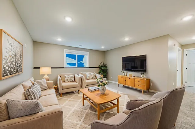 $514,500 | 1809 42nd Street South, Moorhead, MN 56560