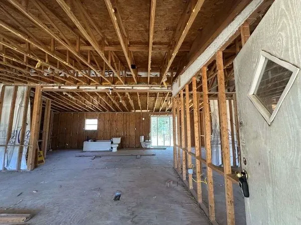 $69,999 | 623 County Road 786, Buna, TX 77612