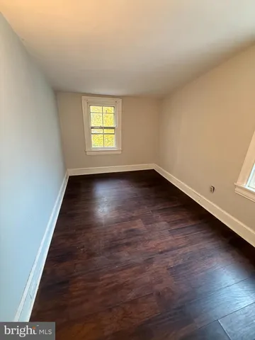 a bathroom with a toilet