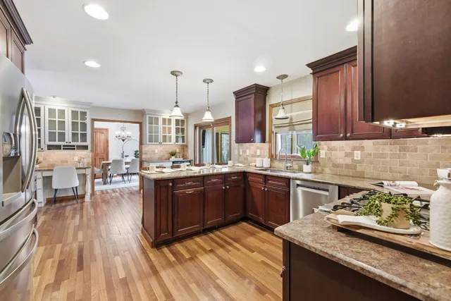 $724,900 | 176 South Ravenwood Drive, Cape May Court House, NJ 08210