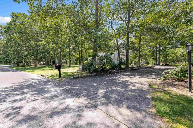 $724,900 | 176 South Ravenwood Drive, Cape May Court House, NJ 08210
