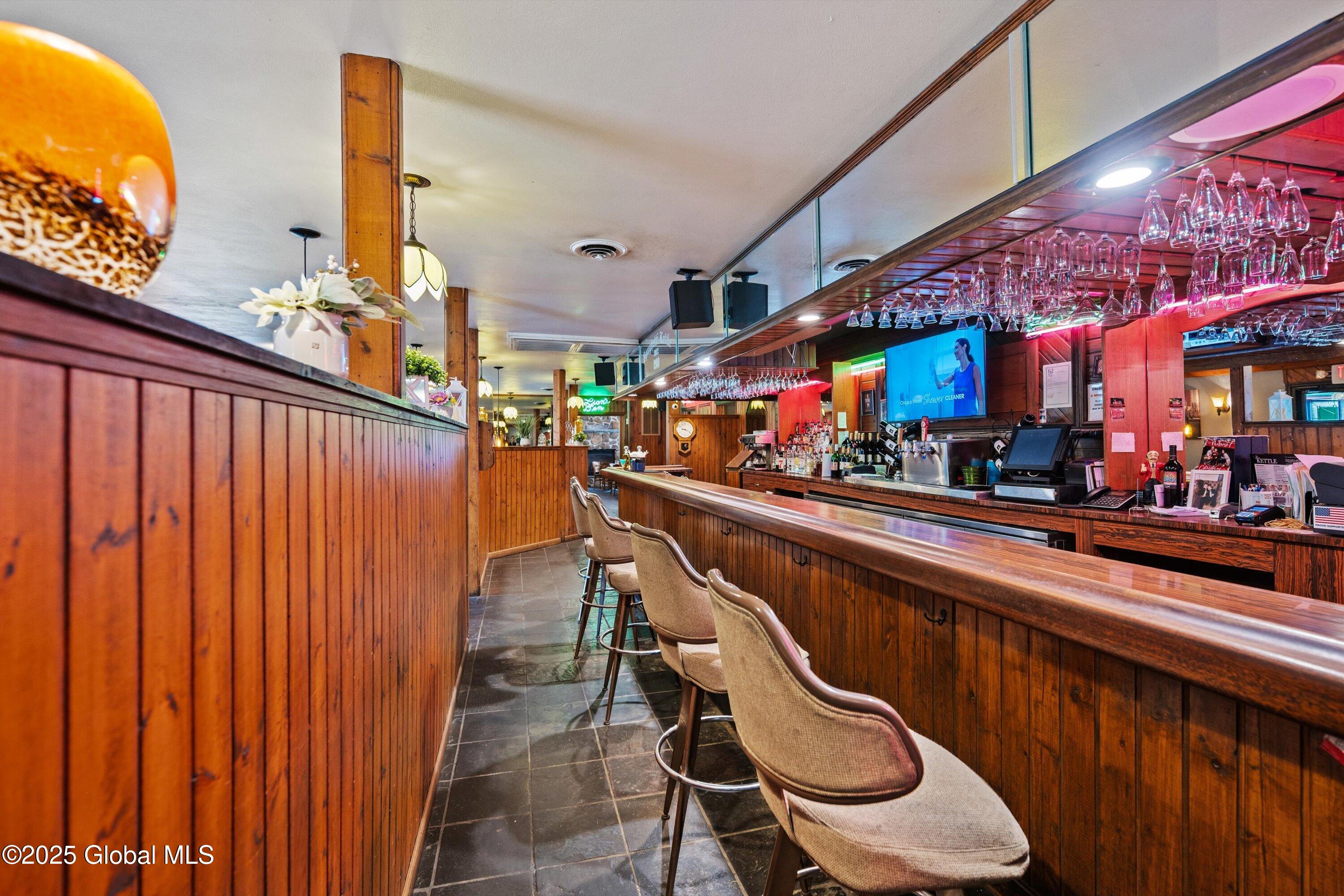 7756 Highway 5 Clinton, NY 13323 - Photo 10 of 39 Counter/Bar