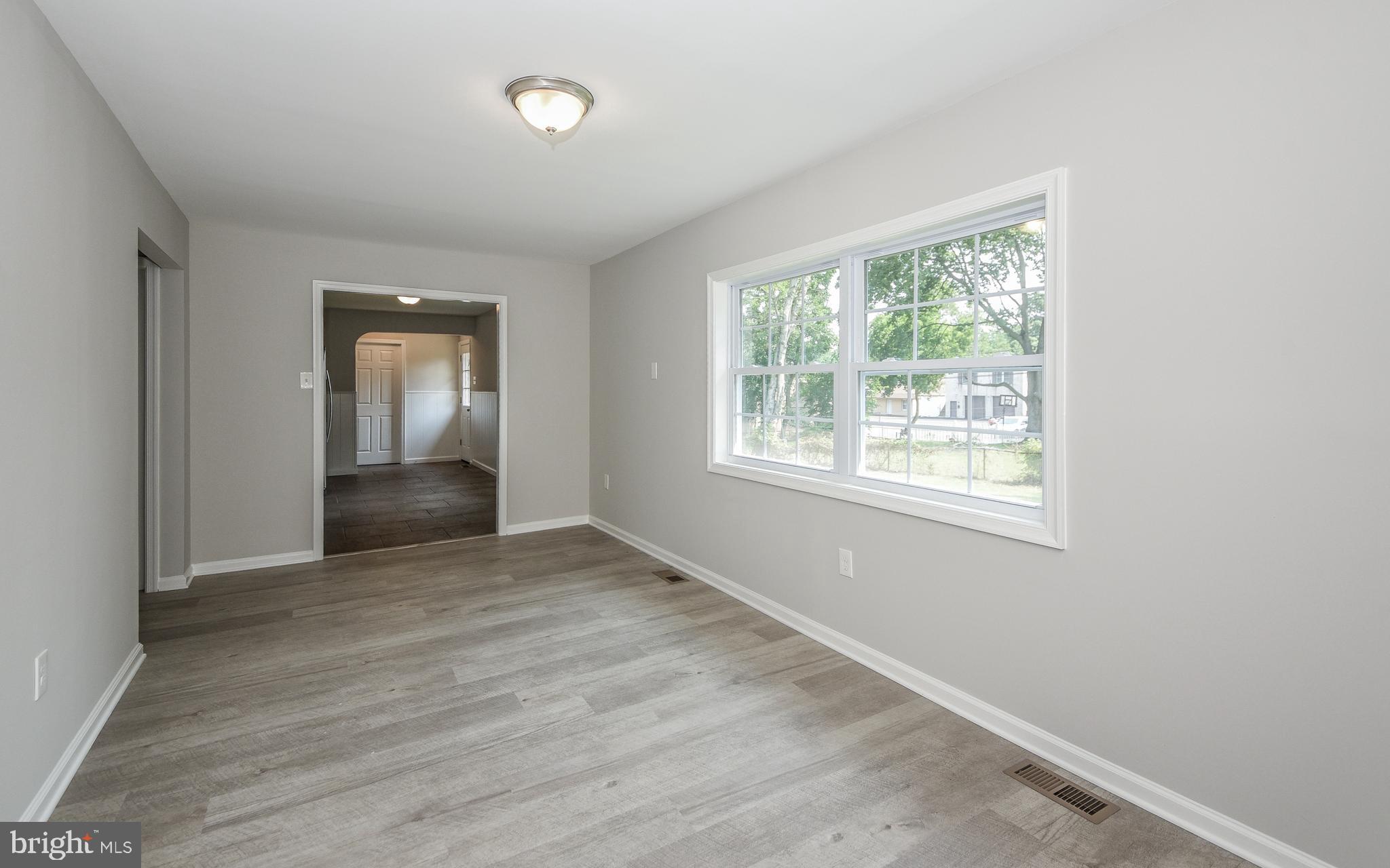 617 Princess Avenue Croydon, PA 19021 - Photo 8 of 31 Gallery Image 8