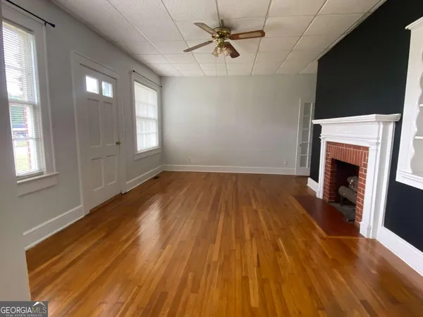 $1,200 | 44 West Howell Street, Unit NONE, Hartwell, GA 30643