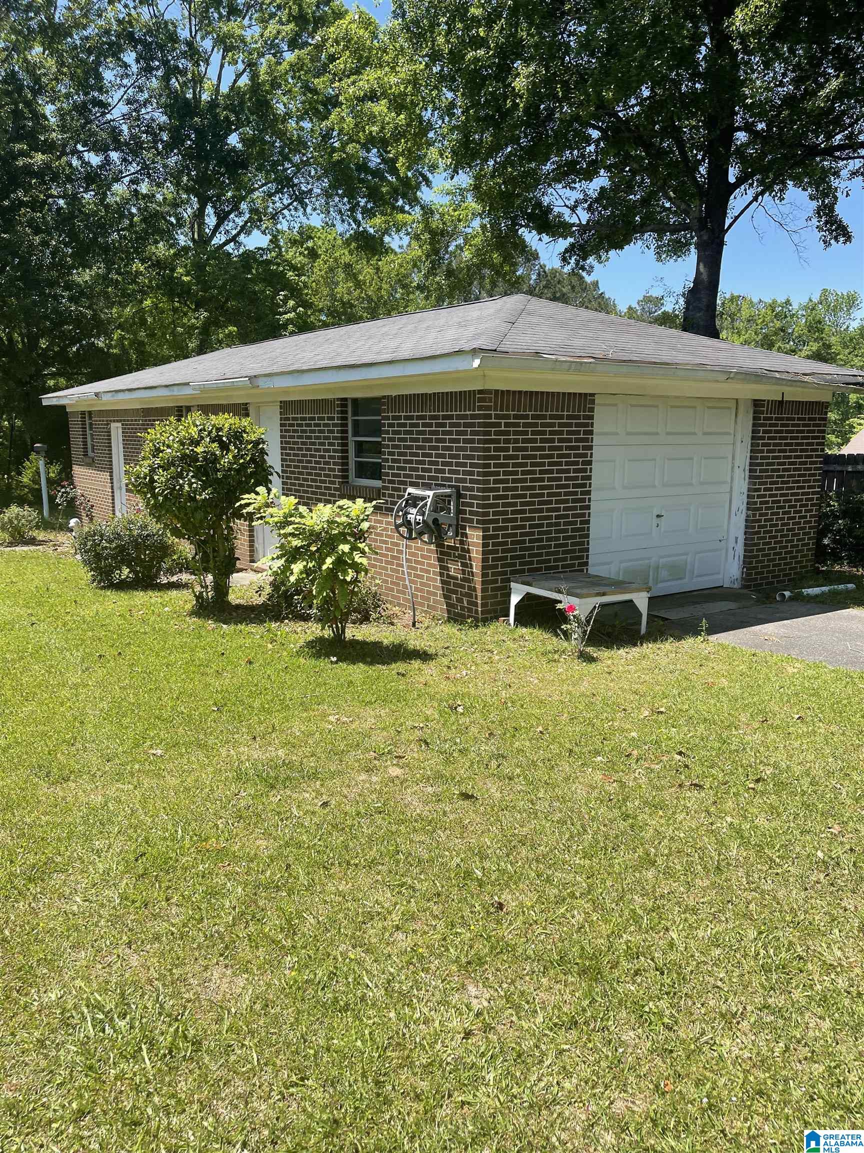 1303 Lay Dam Road Clanton, AL 35045 - Photo 13 of 20