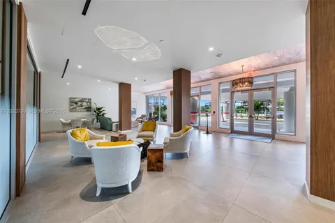 $799,000 | 320 Seaview Court, Unit 21207, Marco Island, FL 34145