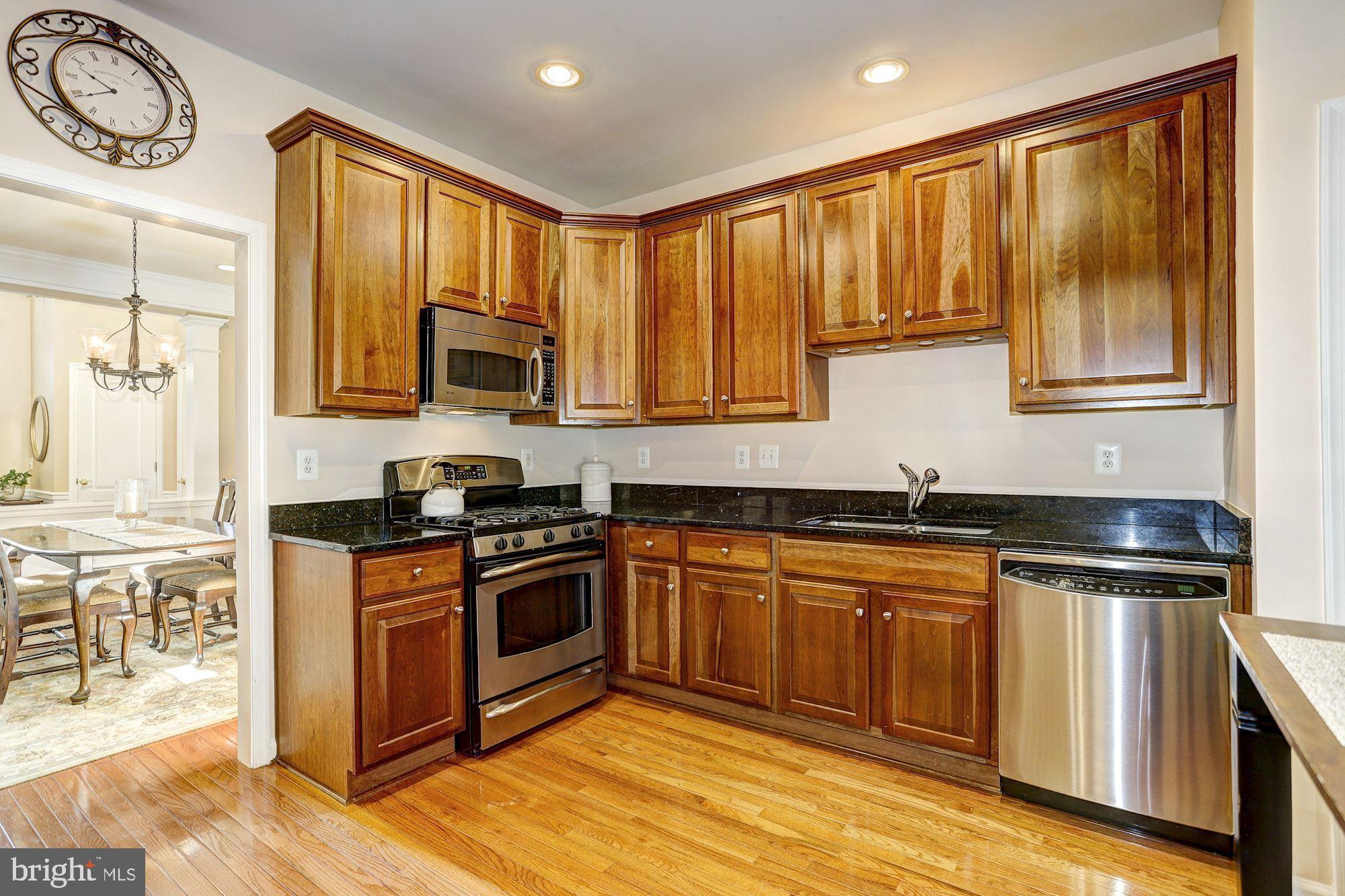 8216 Academy Road, Unit 24 Ellicott City, MD 21043 - Photo 4 of 47 Kitchen