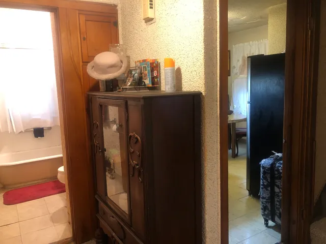 $169,900 | 9715 South Dobson Avenue, Chicago, IL 60628