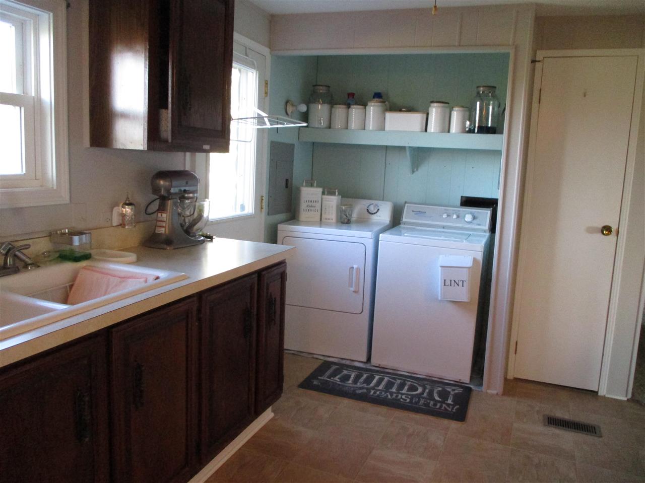 11067 Wilkinson Road Lennon, MI 48449 - Photo 5 of 31 50060189-4.JPG